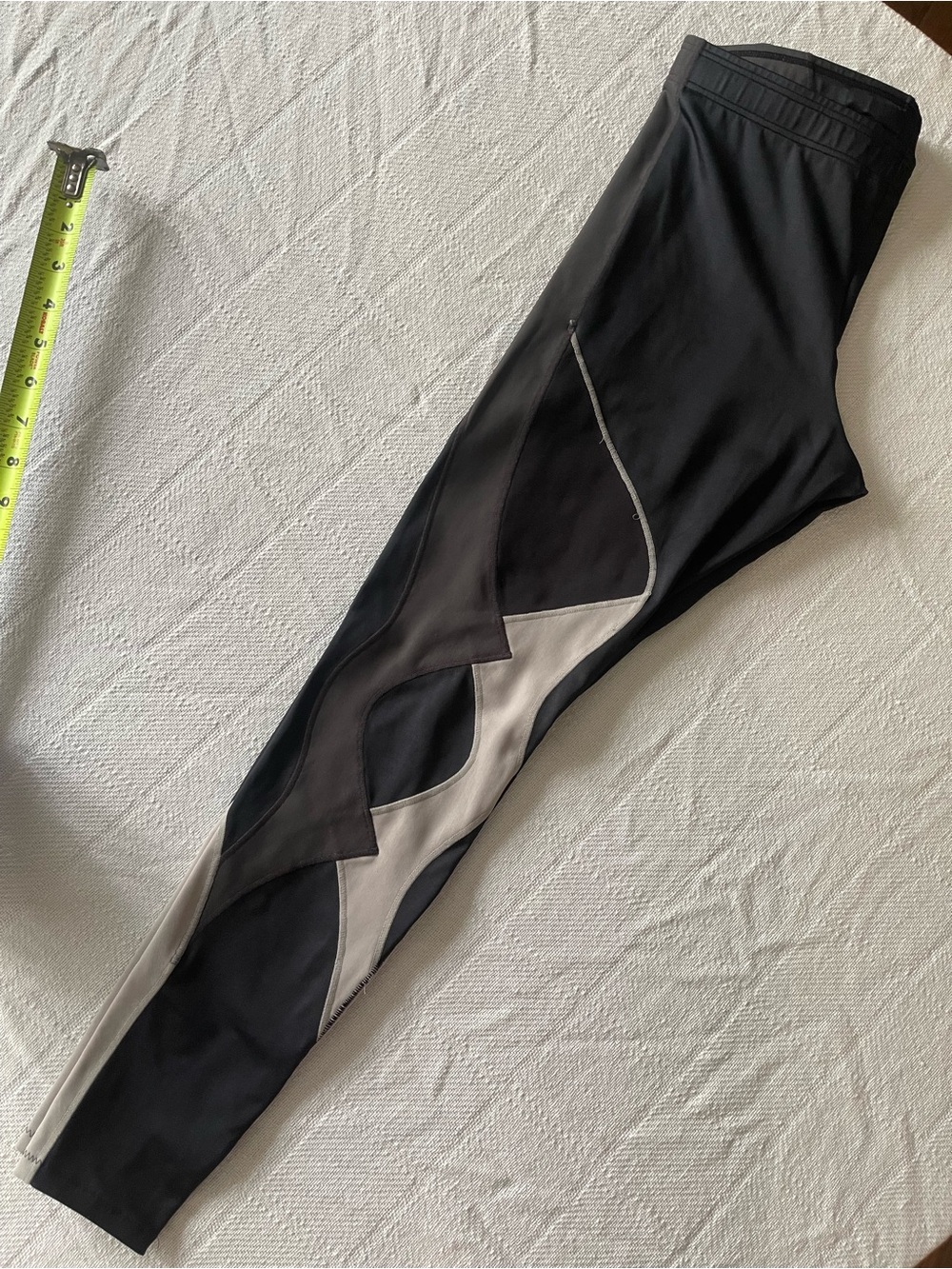 CW-X Athletic Endurance Generator Insulator Joint & Muscle Support Compression
